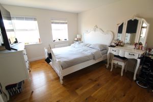 Bedroom- click for photo gallery